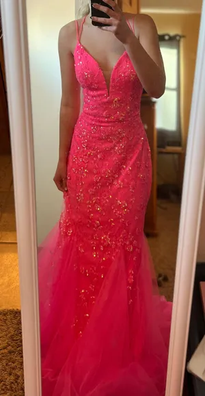 Prom thumbnail 1