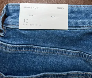 American Eagle Women’s Mom Shorts Stretch Cutoffs Size 12 New With Tag High Rise thumbnail 5