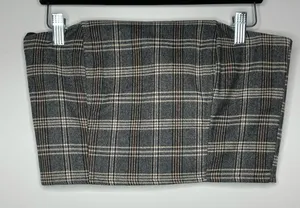 5/$25💜 Blush- Grey, Black, Tan & Red Plaid Strapless Top thumbnail 1