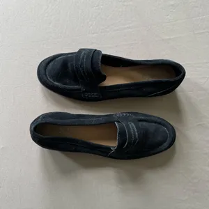 GIANNI BINI The Kare-Free Suede Penny Loafers thumbnail 2