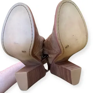 Vince Camuto Karinta Leather Heeled Booties thumbnail 11