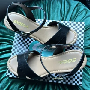 Soda Women Crisscross Band Chunky Platform Block Mid Heel Sandal thumbnail 4