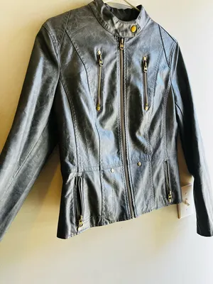 The Clothing Exchange Company Womens Black Faux Leather Zip-Front Jacket With Gold Details Pockets thumbnail 3