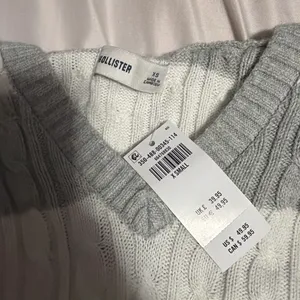 Hollister Sweater Knit XS thumbnail 4