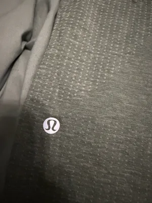 Lululemon Men’s Metal Tech Vent Shirt thumbnail 3