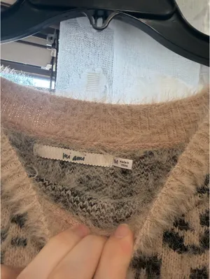 Francesca's Sweater Cheetah Print thumbnail 3