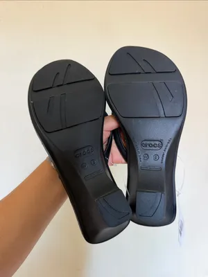 Crocs Cabana Flipflop | Sandals heel size 9 black thumbnail 3
