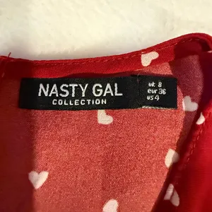 Nasty Gal Red Dress with White Heart Pattern thumbnail 4
