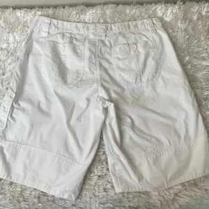 Calvin Klein White Cargo Shorts Sz 8 thumbnail 3