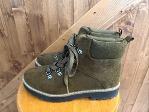 Cliffs by White Mountain Women’s Size 7.5 Olive Green Lace-Up Hiker Ankle Boots thumbnail 3