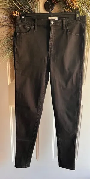Madewell 10 inch high riser skinny skinny jeans in black color size 32 tall thumbnail 1