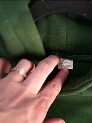 Cropped Green Hoodie thumbnail 3