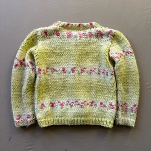 Handmade Vintage Cottage Core Hand Knit Cardigan Sweater thumbnail 8