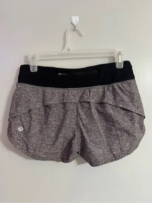 Lululemon Athletica Low-Rise Heather Gray Shorts Size 4 thumbnail 2