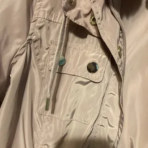 Keren hart Women’s Size Large Ponk Rain Jacket thumbnail 3