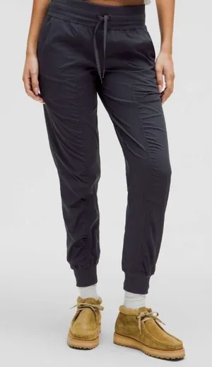 Lululemon NWT Dance Studio Mid Rise Black Night Jogger Size 6 thumbnail 1