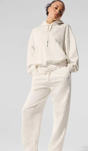 Alo Yoga Accolade Sweatpants thumbnail 1