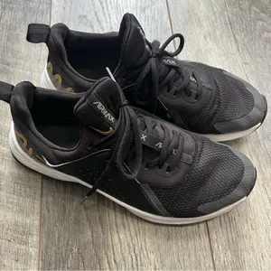 Nike Women’s Air Max Bella TR 3 CJ0842-005 Black Gold Size 8 Gym Athletic Shoes thumbnail 3