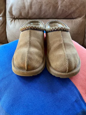 UGG Slippers thumbnail 3