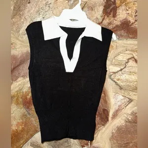 Commense Contrast Trim Collar V-neck Knit Sweater Vest size xs thumbnail 3