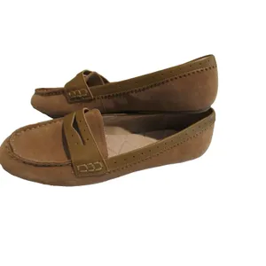 Lands’ End Tan Suede Penny Loafers Women’s 8.5 Classic Slip‑On Pre‑Owned thumbnail 3