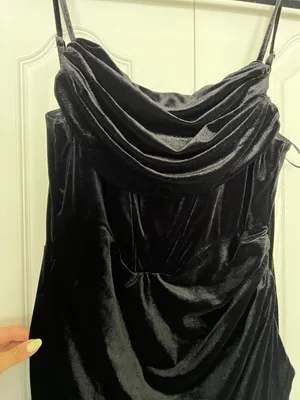 Baltic Born Gia Velvet Bridesmaids Dress thumbnail 4