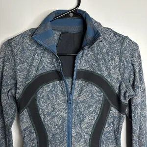Women's Lululemon‎ Size 4 Define Jacket Full Zip Sweatshirt Brushed Herringbone thumbnail 2