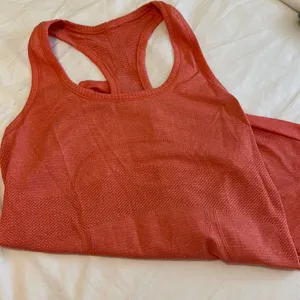 Lululemon Swiftly Tank thumbnail 1
