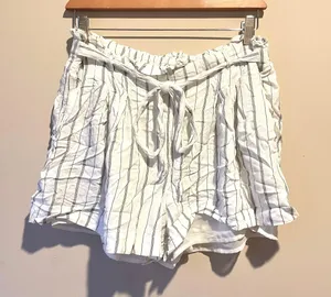 American Eagle Outfitters Shorts thumbnail 1