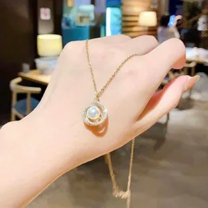 18K Gold Plated White Pearl Pendant Necklace for Women thumbnail 1