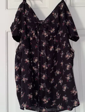 American Eagle summer blouse thumbnail 1