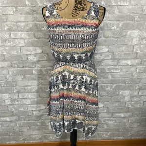AUW Lace Overlay Handkerchief hem Dress thumbnail 3