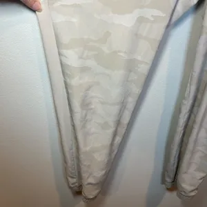 Athleta Brooklyn Jogger Pants Abalone Beige Camo Athletic Pockets Stretch Fall 8 thumbnail 10
