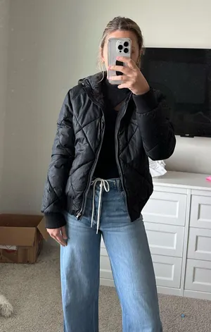 Black Puffer Jacket with Hood Size M thumbnail 1