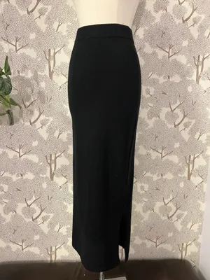 Pine Boutique Sweater fitted maxi skirt thumbnail 2
