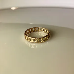 Chain Link Shaped Gold Tone Fashion Ring thumbnail 3