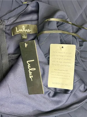 Lulu’s Love Me To The Moon Navy Blue Pleated Midi Dress thumbnail 7