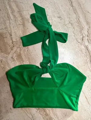 Greet Cut Out Tie Crop Top Green thumbnail 2