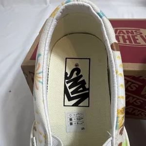 Vans Classic Slip On Shoes Womens 6.5 Get Outdoors Marshmallow Canvas Roadrunner thumbnail 4