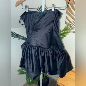 Ronny Kobo Hudsen Black 3D Rose‎ Satin Strapless Mini Dress Size Medium thumbnail 7