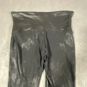 SPANX Faux Leather Leggings Black Womens Size XL Stretch Mid Rise Sleek Slimming thumbnail 3