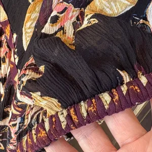 NWT Free People On The Edge Romper Black Floral Size Medium Retail $108.00 thumbnail 7
