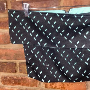 NWT Elliatt Black Teal Printed Forced Off-The-Shoulder Crop Top Women's Size XS thumbnail 4