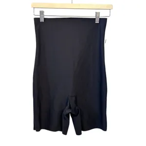 Skims Body High Waist Short Onyx Large BO-SHO-3265 thumbnail 3