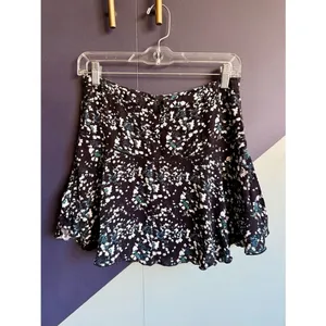 Aritzia Sunday Best Zelda Mini Skirt, Size 2, Black w/ White and Blue Flowers thumbnail 2