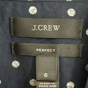J crew perfect cotton button up polkadot blue and white detailbutton up size 6 thumbnail 2
