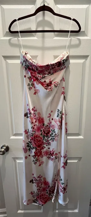Altar'd State dress thumbnail 1