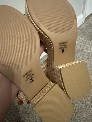 Soda Castle open toe ankle strap wedge size 7 thumbnail 4