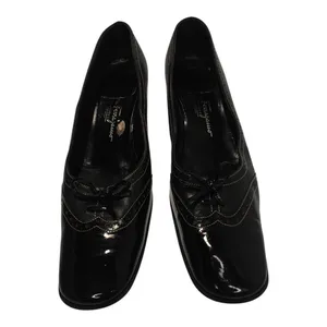 Vintage Black Salvatore Ferragamo cap toe pumps sz 9 Narrow thumbnail 2