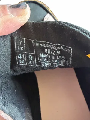Dr. Martens NEW Women's Buzz 5I Platform Shoe Size 9 #260919 thumbnail 6